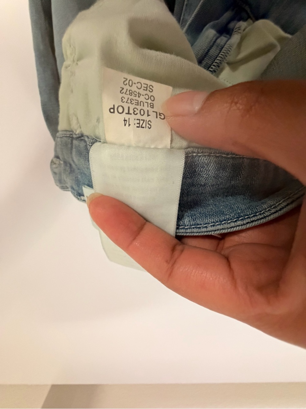Good American Women's Jeans Sz 14/32 Light Blue Denim Jeans - Picture 12 of 13